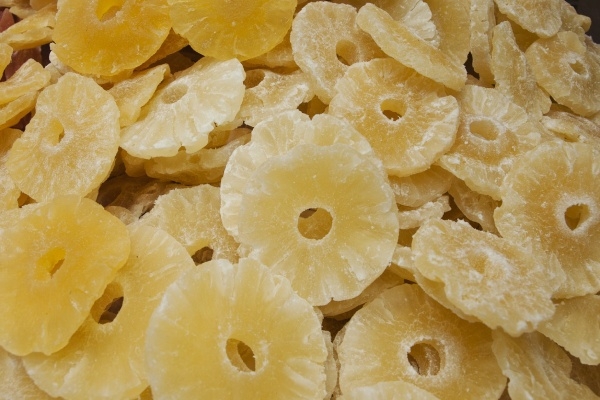 Gedroogde ananas kopen doe je bij Top Noten